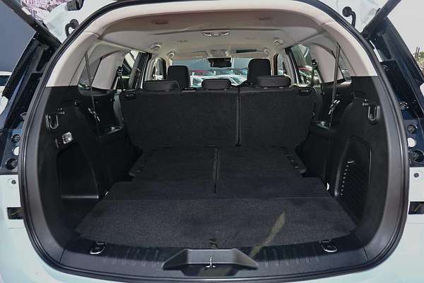 2022 Isuzu MU-X LS-U