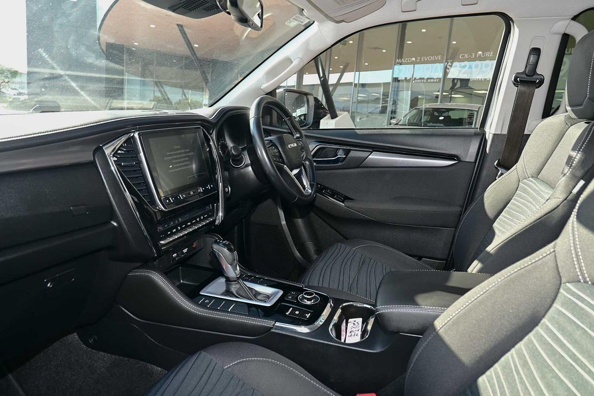 2022 Isuzu MU-X LS-U