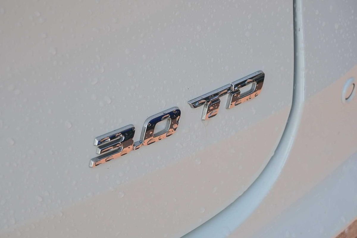 2022 Isuzu MU-X LS-U