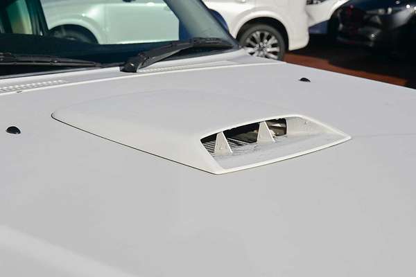 2013 Nissan Patrol ST Y61