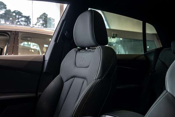 2025 Audi Q8 50 TDI S line F1