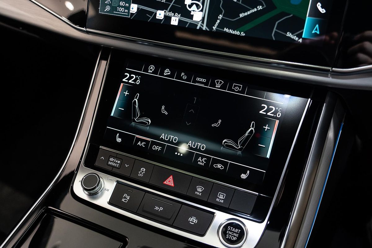 2025 Audi Q8 50 TDI S line F1