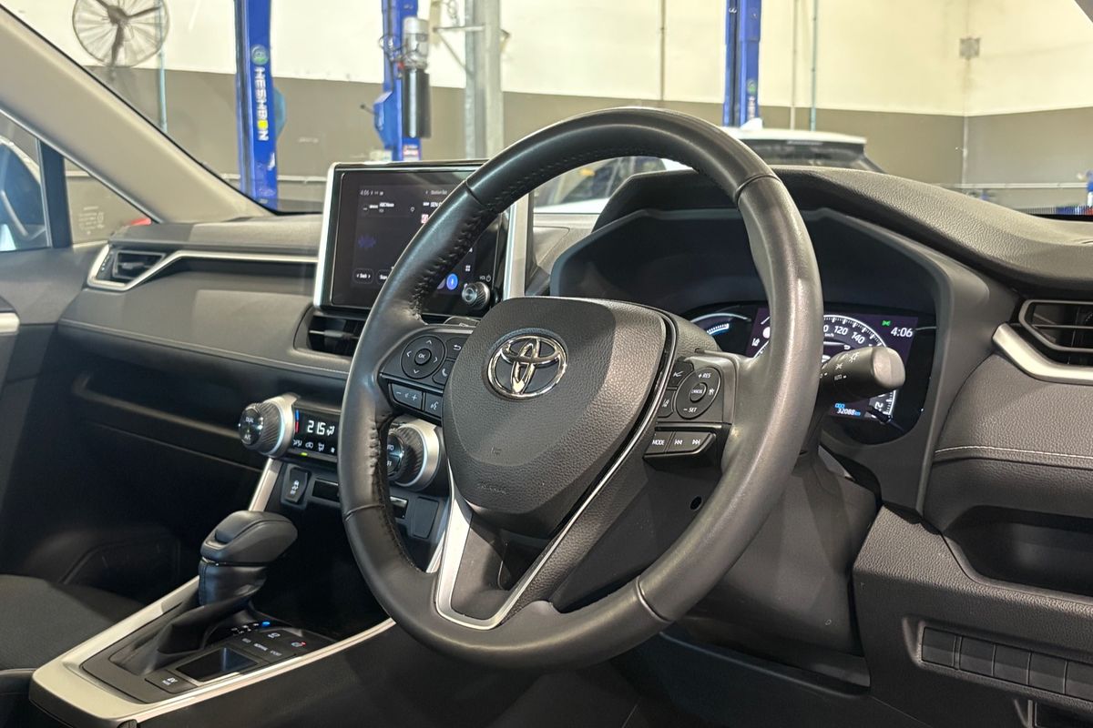2024 Toyota RAV4 GX AXAH52R