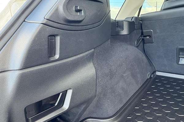 2019 Subaru Outback 2.5i Premium 5GEN