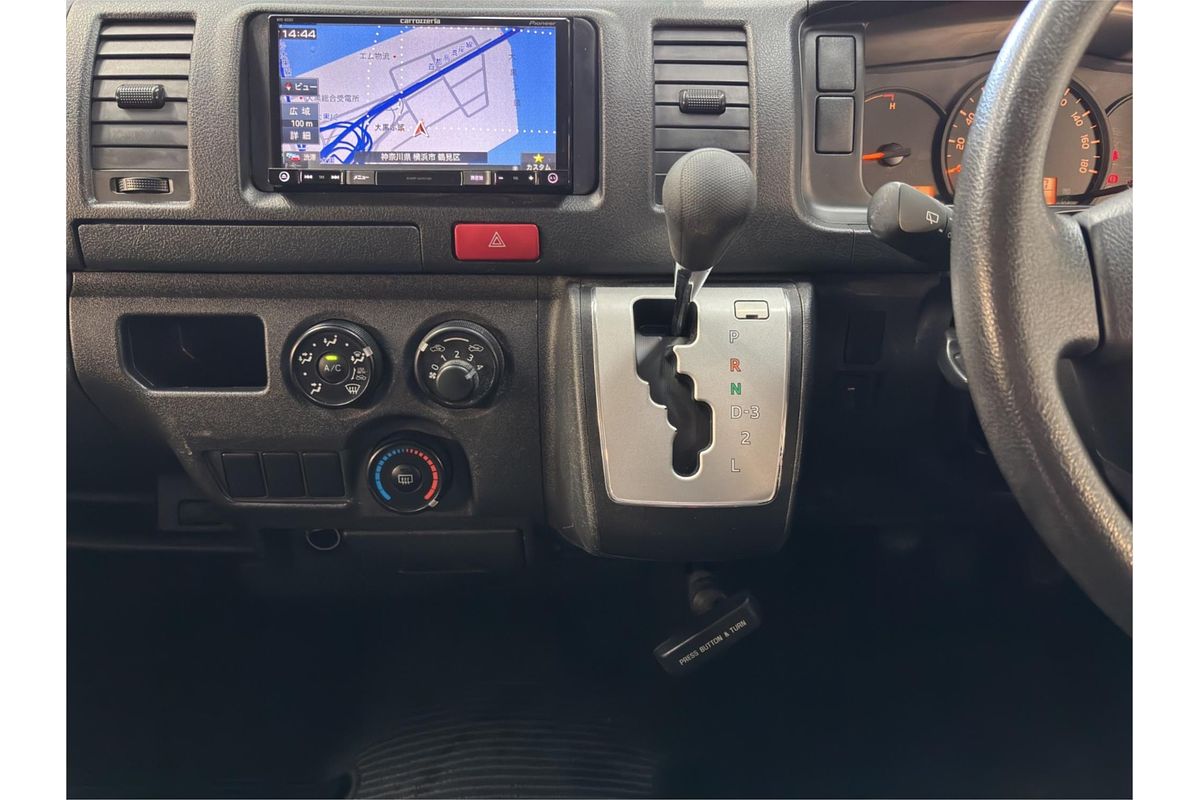 2018 Toyota Hiace 4WD KDH206