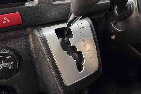 2018 Toyota Hiace 4WD KDH206