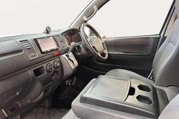 2018 Toyota Hiace 4WD KDH206