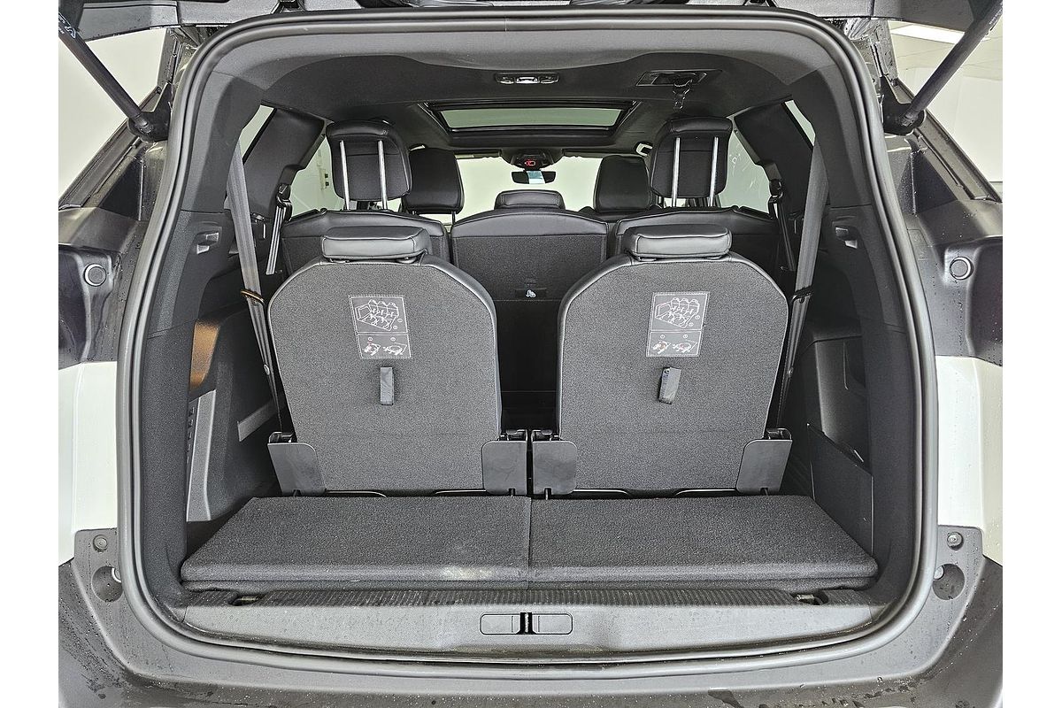 2022 Peugeot 5008 GT Sport P87