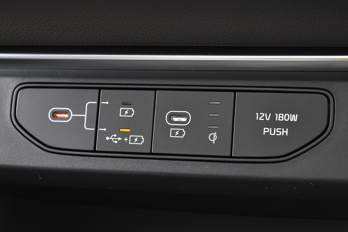 2025 Kia Carnival GT-Line KA4 PE