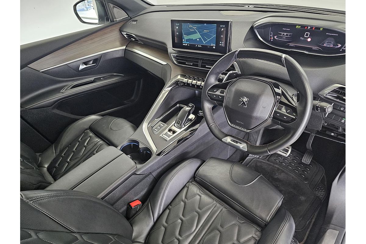 2022 Peugeot 5008 GT Sport P87