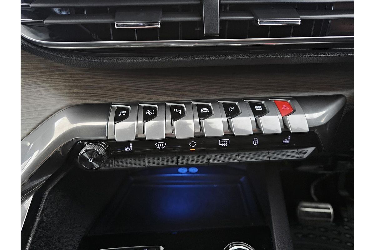 2022 Peugeot 5008 GT Sport P87