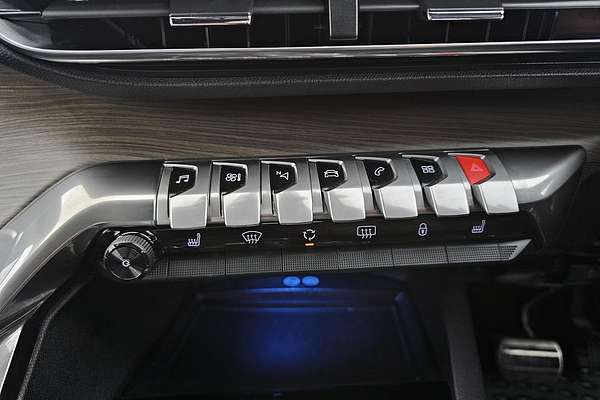 2022 Peugeot 5008 GT Sport P87