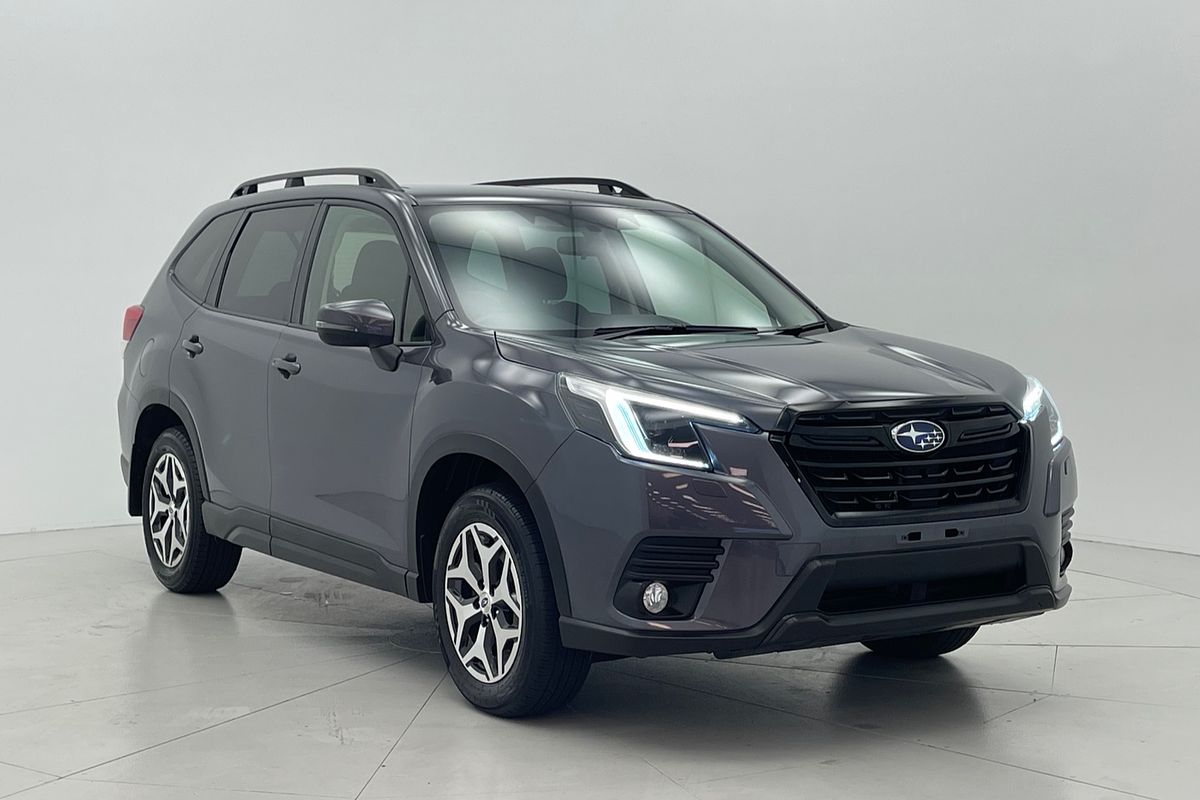 2023 Subaru Forester 2.5i 50 Years Edition S5