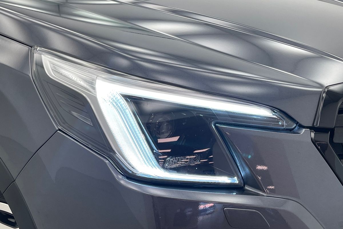 2023 Subaru Forester 2.5i 50 Years Edition S5