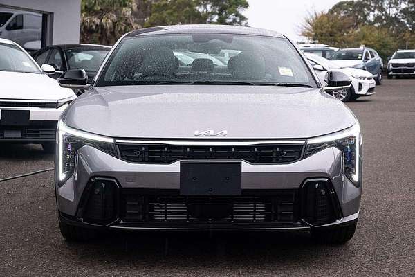 2025 Kia K4 GT-Line CL4m