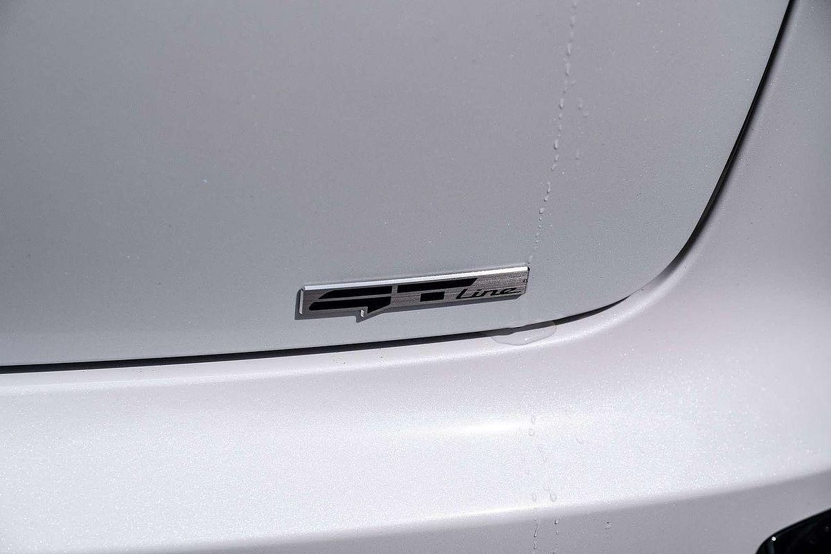 2025 Kia K4 GT-Line CL4m