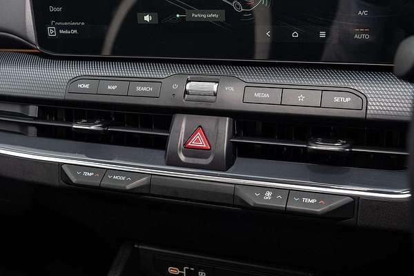 2025 Kia K4 GT-Line CL4m