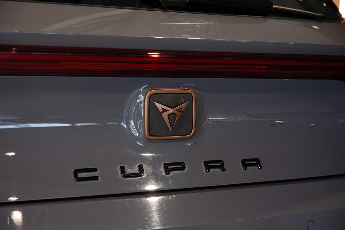 2022 CUPRA Leon VZx KL