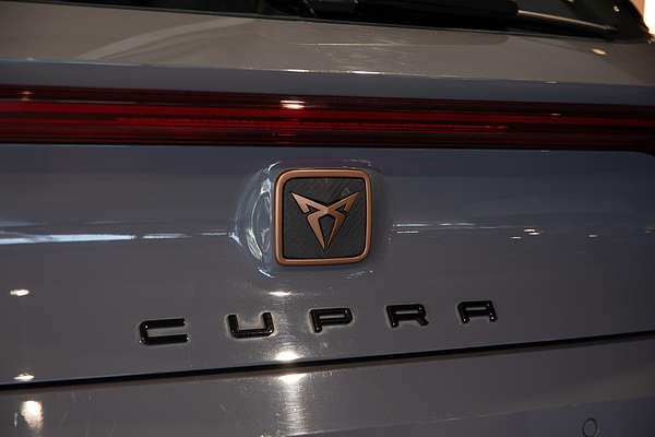 2022 CUPRA Leon VZx KL