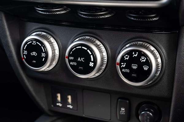 2025 Mitsubishi ASX MR XD
