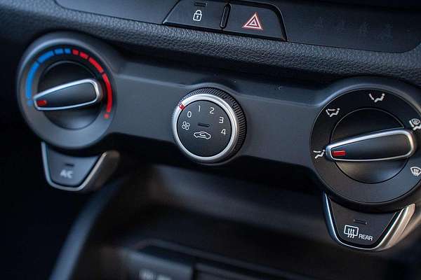 2025 Kia Stonic S YB