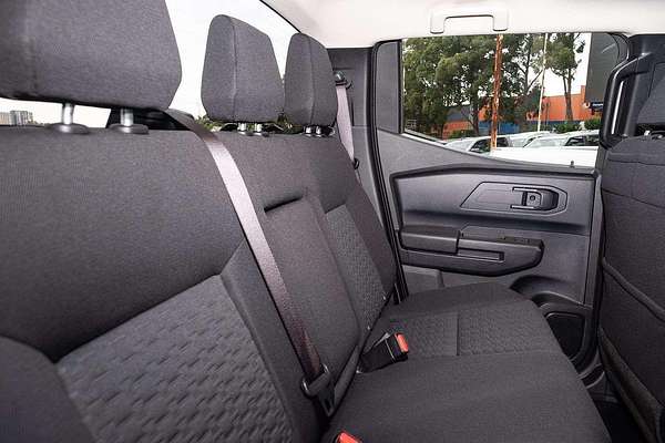 2025 Mitsubishi Triton GLX+ MV 4X4
