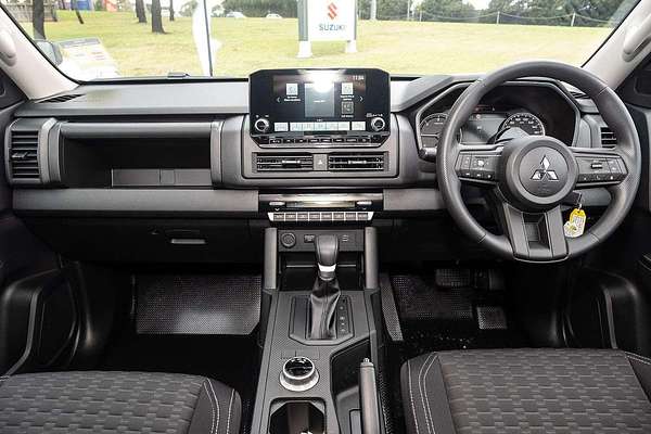 2025 Mitsubishi Triton GLX+ MV 4X4