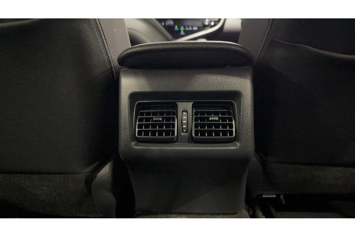2024 Toyota Camry Ascent AXVH70R