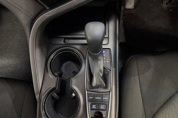 2024 Toyota Camry Ascent AXVH70R