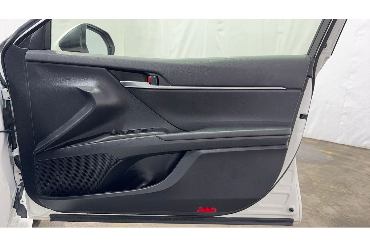 2024 Toyota Camry Ascent AXVH70R
