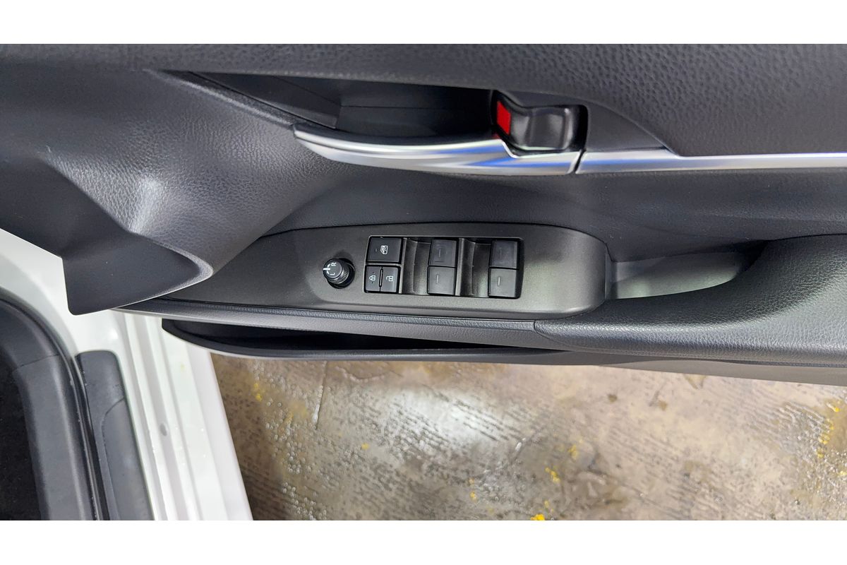 2024 Toyota Camry Ascent AXVH70R