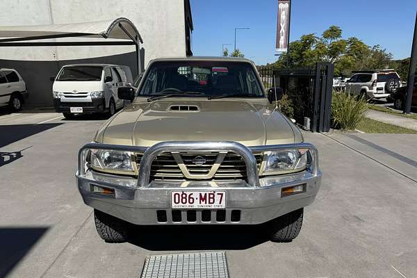 2000 Nissan Patrol ST GU II