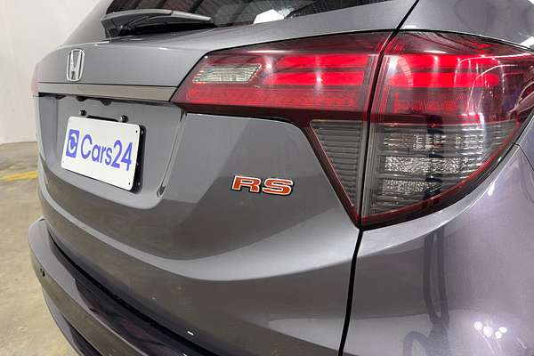 2018 Honda HR-V RS