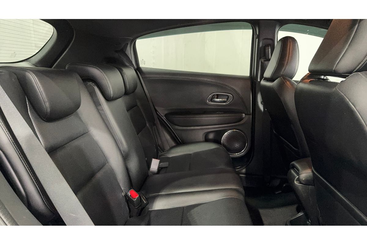 2018 Honda HR-V RS