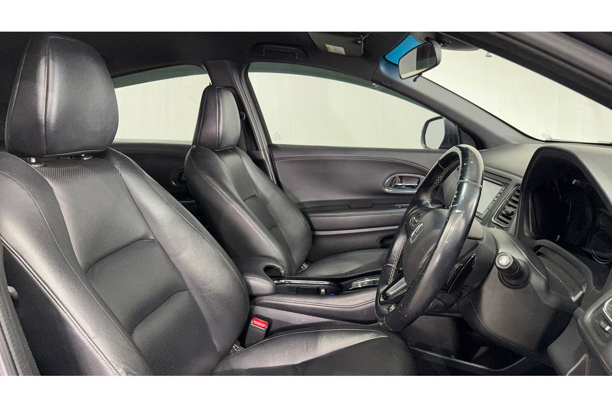 2018 Honda HR-V RS