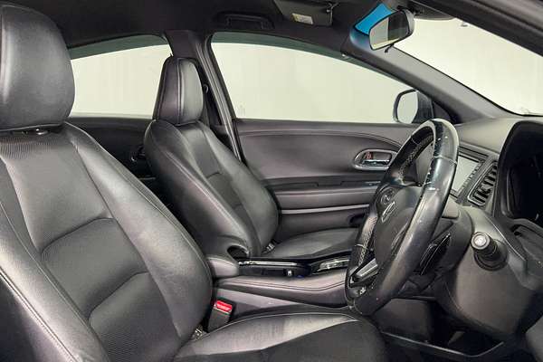 2018 Honda HR-V RS
