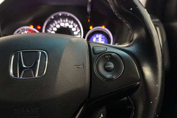 2018 Honda HR-V RS