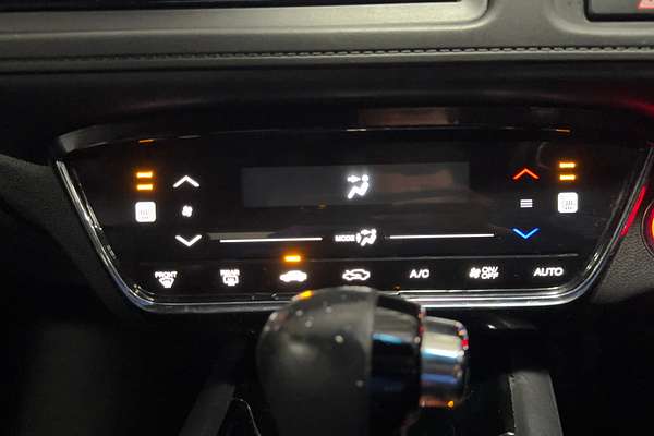 2018 Honda HR-V RS