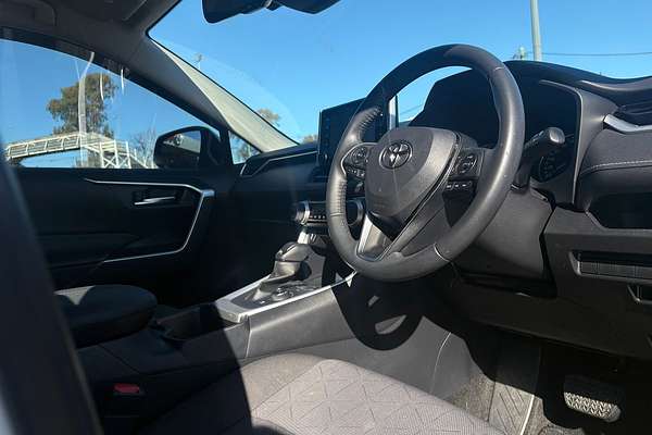2021 Toyota RAV4 GXL AXAH54R