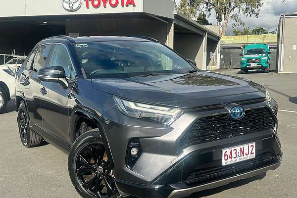 2022 Toyota RAV4 XSE AXAH52R