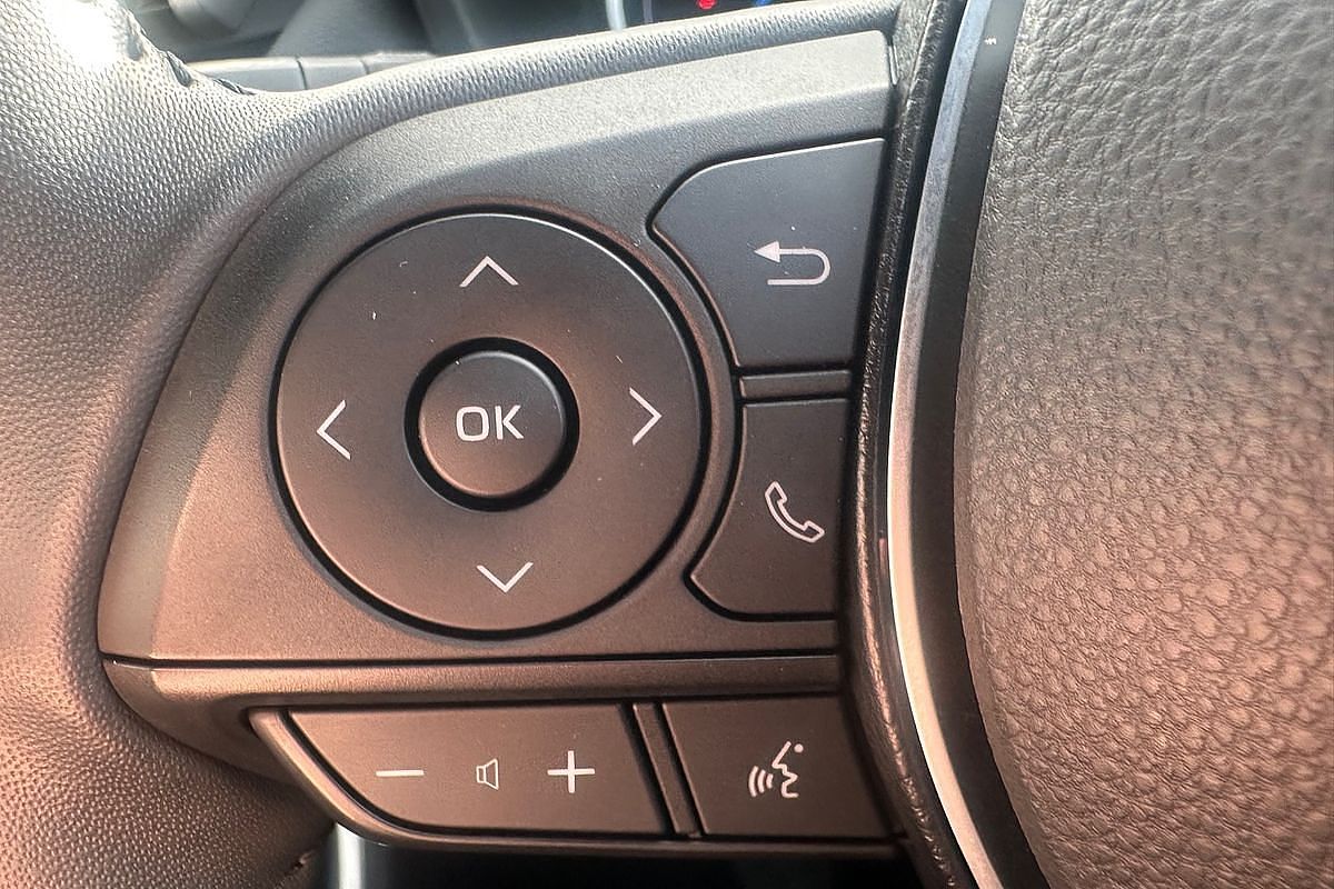 2022 Toyota RAV4 XSE AXAH52R