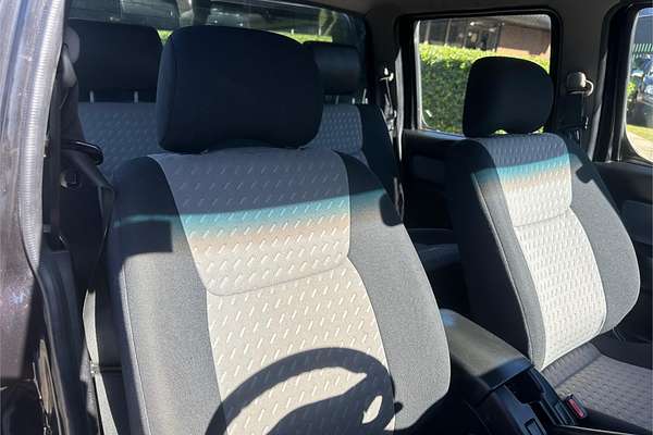 2011 Nissan Navara ST-R D22 4X4