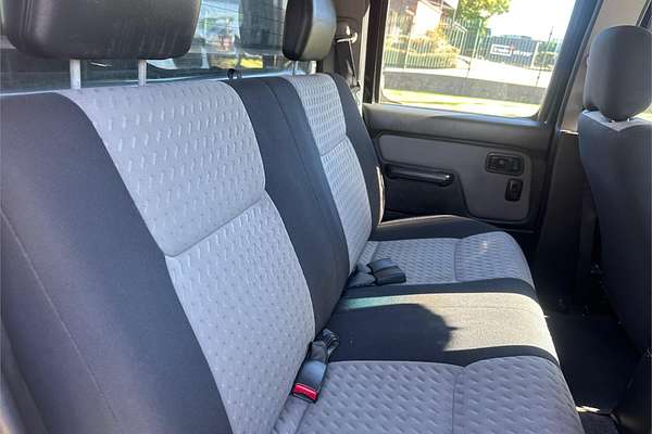 2011 Nissan Navara ST-R D22 4X4