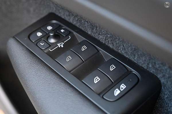 2024 Volvo C40 Recharge