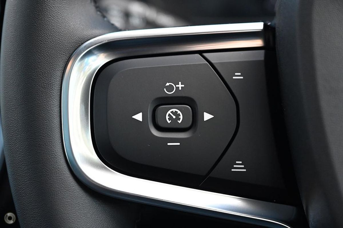 2024 Volvo C40 Recharge