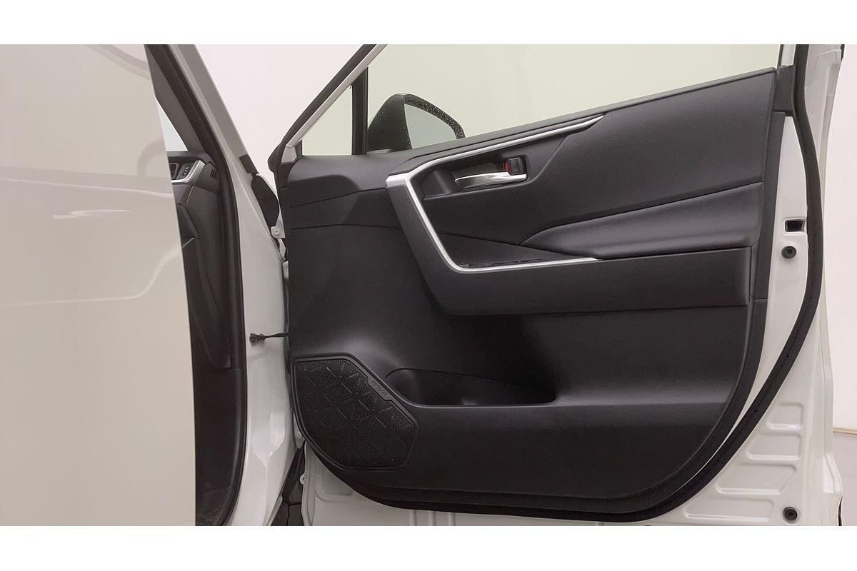 2020 Toyota RAV4 GXL AXAH54R