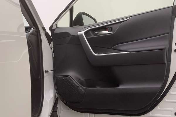 2020 Toyota RAV4 GXL AXAH54R