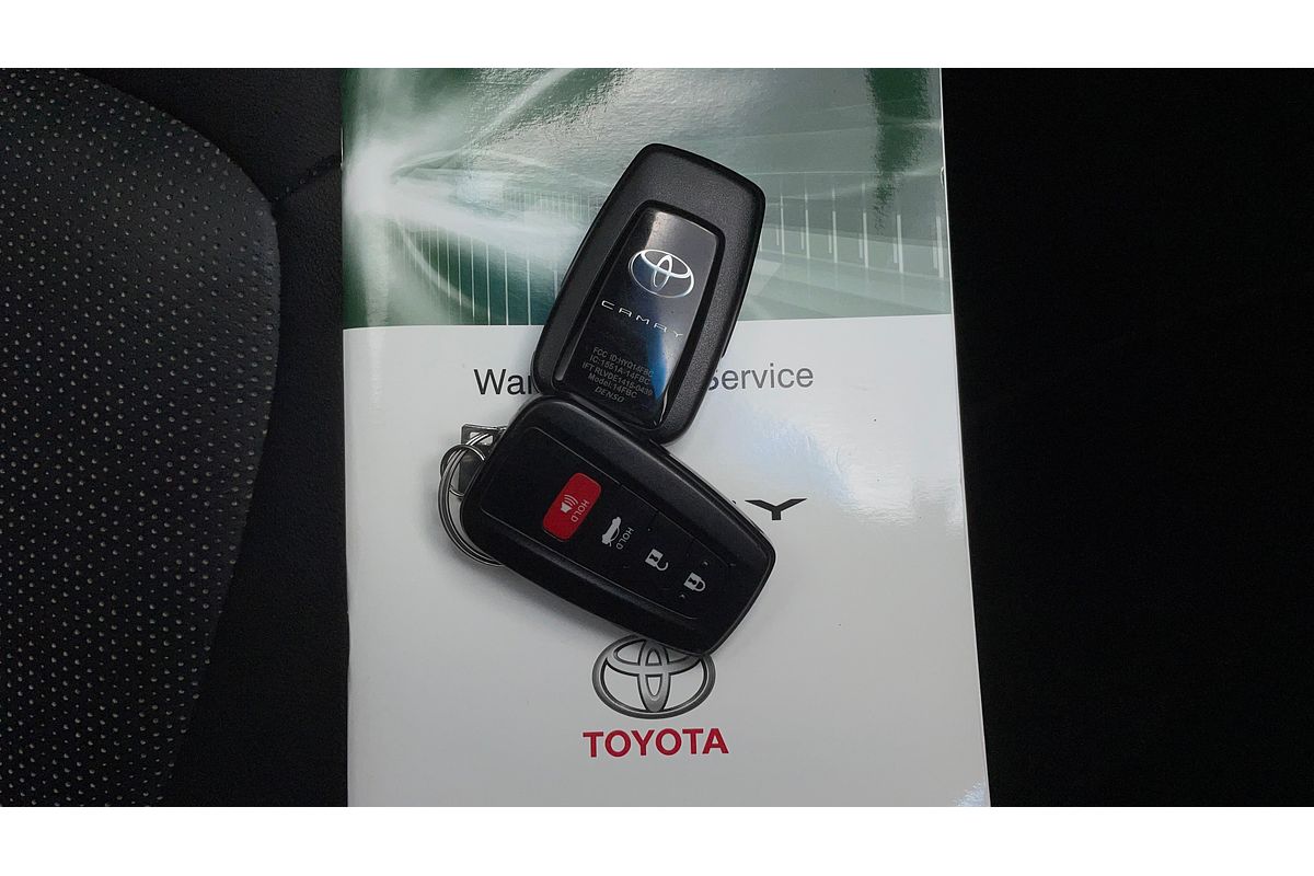 2018 Toyota Camry SX GSV70R
