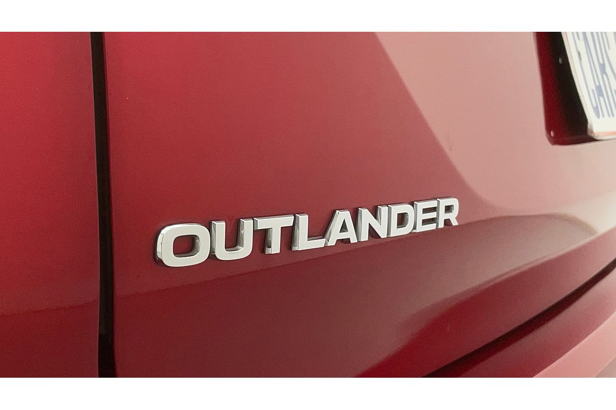 2021 Mitsubishi Outlander LS ZM