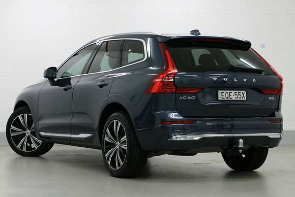 2021 Volvo XC60 B5 Inscription